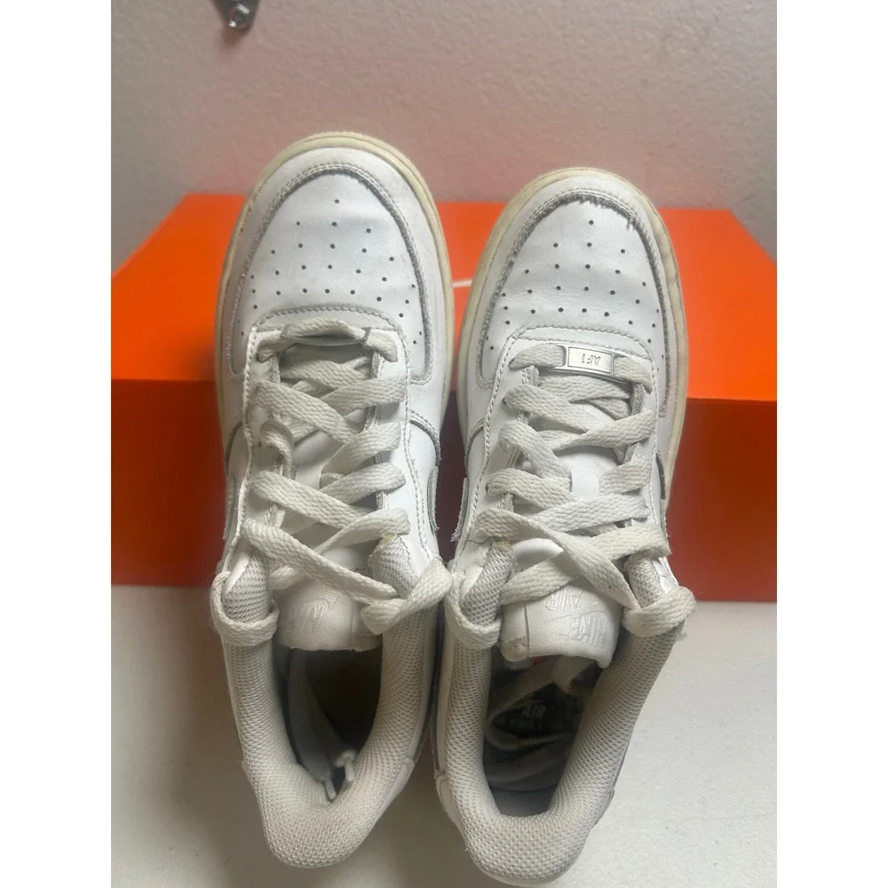 Nike Air Force 1 Low White Leather Sneakers 6.5w #2730